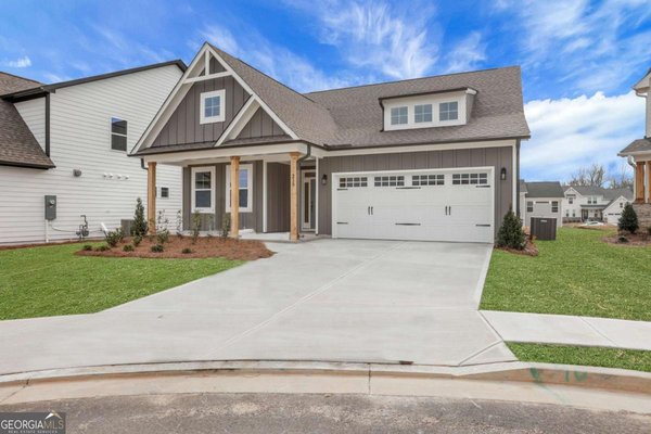 160 Coffee Lane, Hoschton