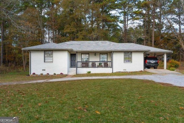 1286 Oak Hill Road, Covington