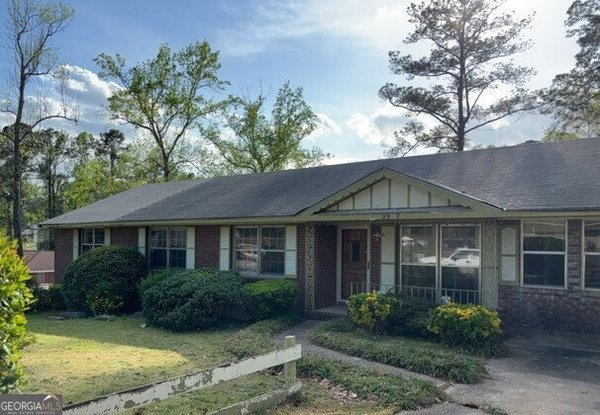 2107 Burnside Drive Columbus