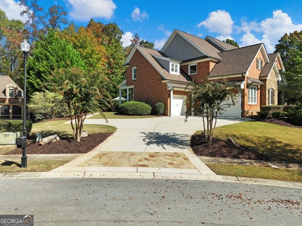 2202 Crimson King Drive Braselton - main photo