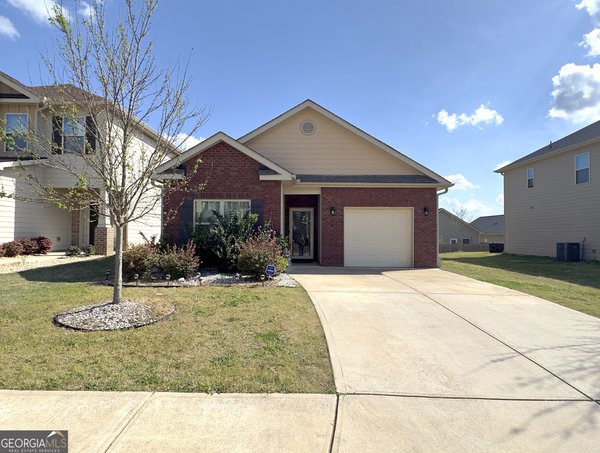 2635 Lovejoy Crossing Lane, Hampton