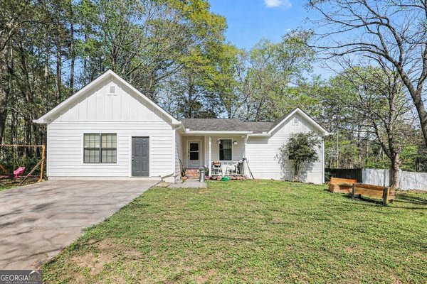 73 Woodland Trace Stockbridge