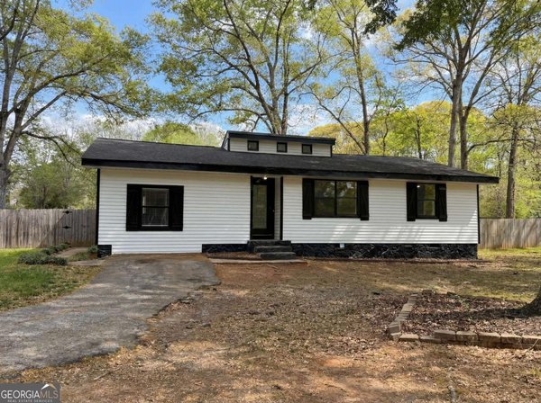 85 Hidden Forest Road, Covington