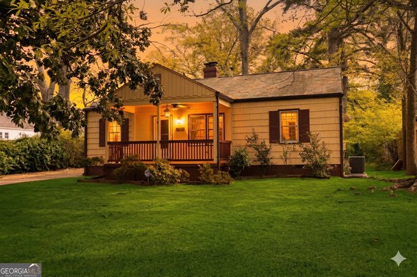 1951 Dresden Drive, Brookhaven