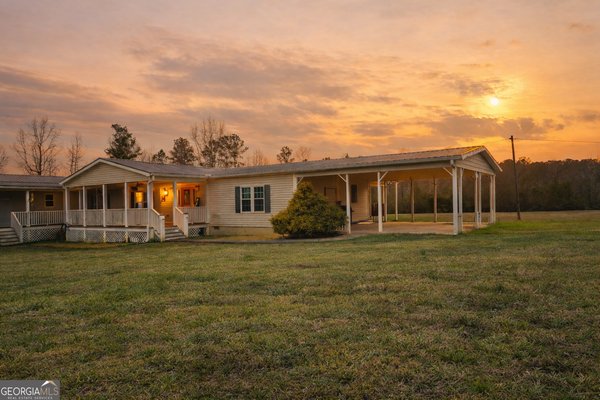 833 Van Buren Road, Barnesville