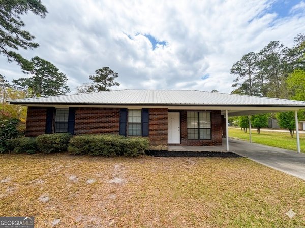 45 Azalea Avenue, Folkston