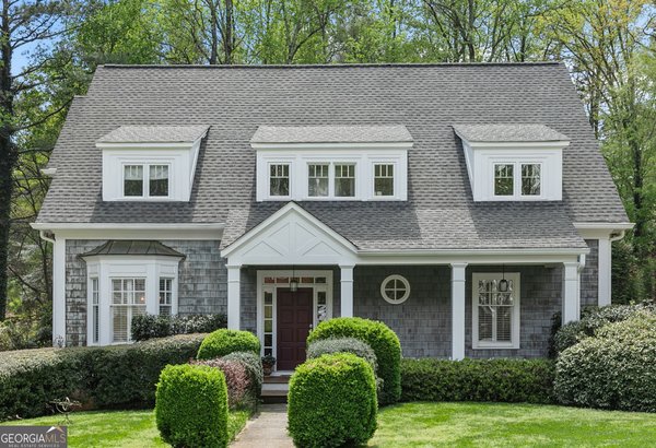 200 Quincy Lane Roswell