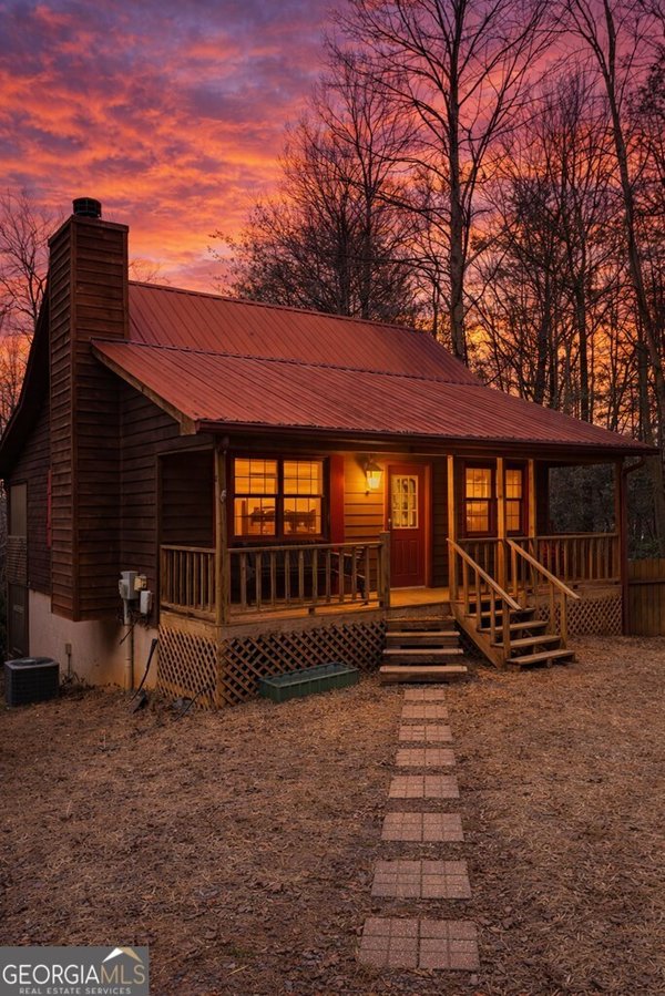 8 Virginia Lane Blairsville