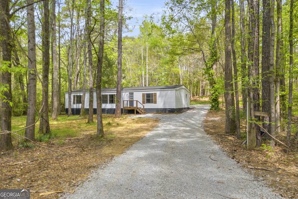 1144 Wolfskin Road Arnoldsville