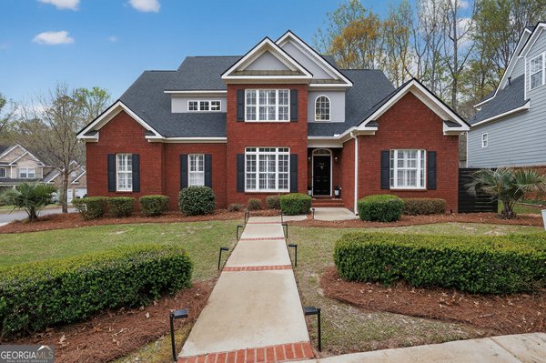 916 Huntcliffe Drive, Macon