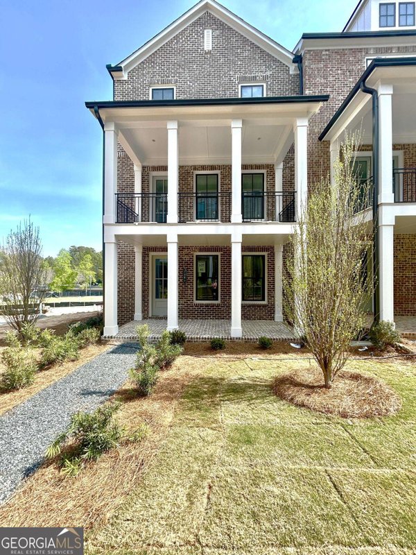 2201 Wexford Drive, Brookhaven