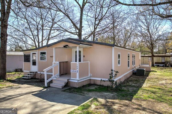 140 Rising Farm Trail NE, Rome