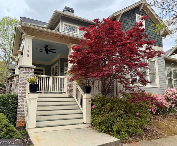 195 Hawthorn Circle, Atlanta