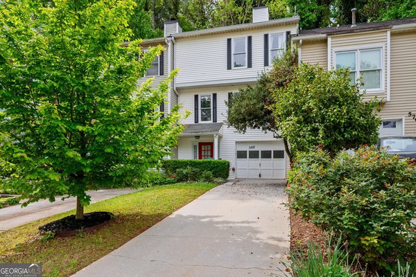 568 Stratford Green, Avondale Estates