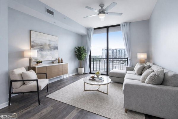 3040 Peachtree Road, Atlanta