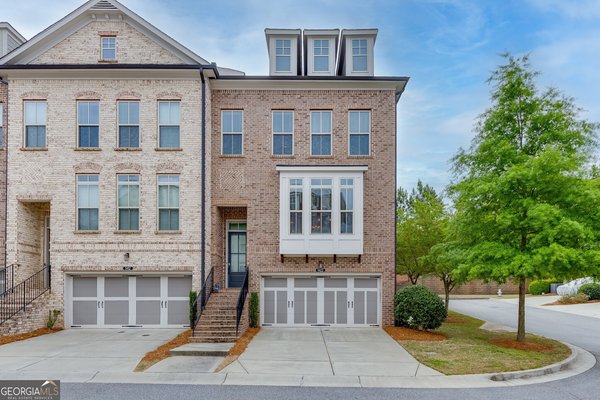 1422 Wisteria Wall Drive, Suwanee