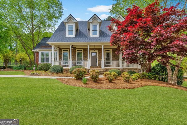 214 Chandler Walk, Loganville