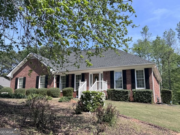 1329 Saxony Drive, Conyers