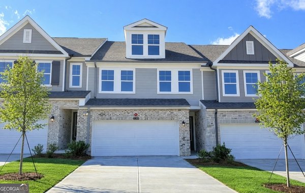 6122 Molo Lane, Cumming