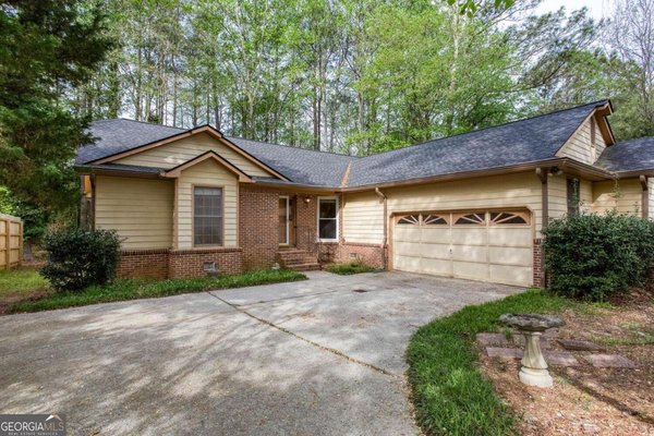 3506 Three Oaks Court Powder Springs