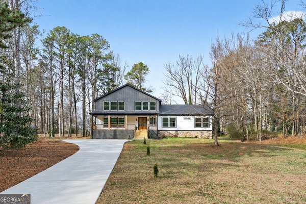 170 Lakeview Lane, Fayetteville