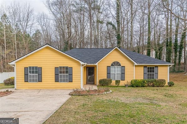 6615 Crossing Creek Point, Austell