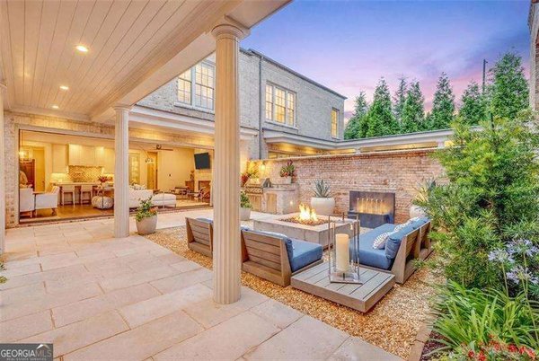 102 Grand Crescent, Alpharetta