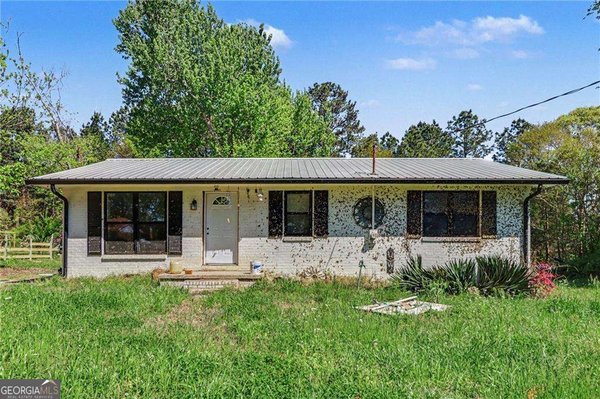 123 Baker Circle, Calhoun