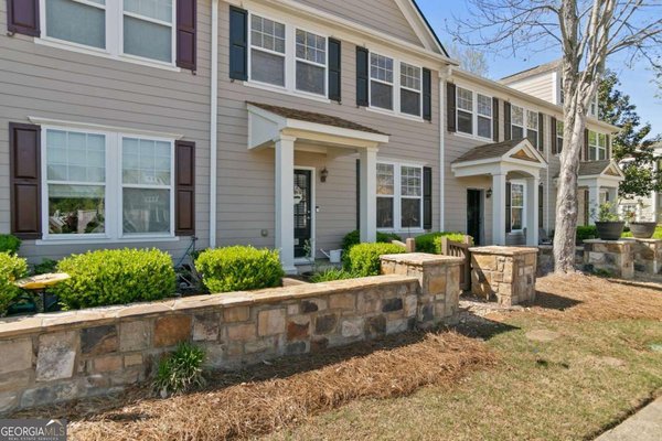 207 River Green Avenue, Canton