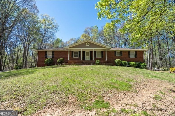 2760 Hicks Road, Marietta