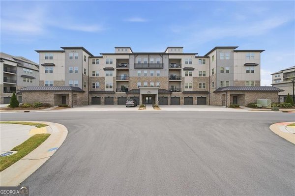 3321 Orwell Way, Cumming