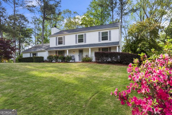 314 Lamplighter Lane Marietta