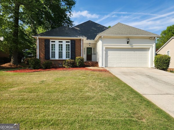 160 Fenwyck Commons Fayetteville