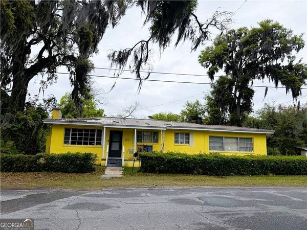 1309 P Street Brunswick