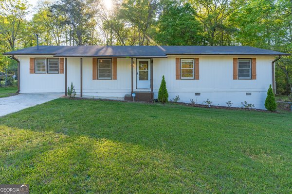 2290 Pinetree Lane, Conyers