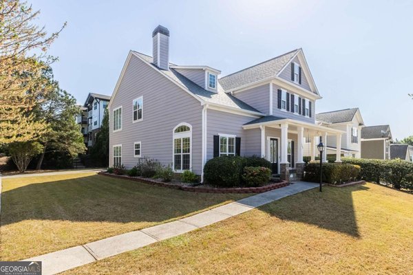 1008 Lake Pointe Court, Suwanee