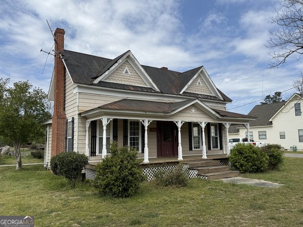 117 Railroad Street, Garfield