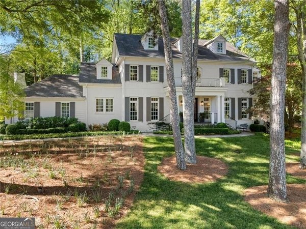 2591 Hyde Manor Drive, Atlanta