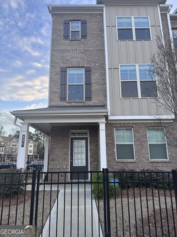 595 Fundao Lane, Lawrenceville