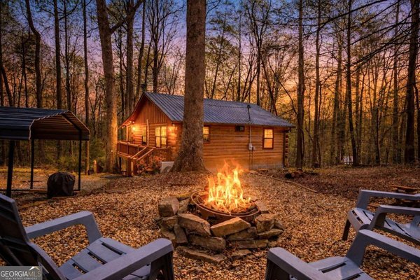 159 Pack Creek Road, Blue Ridge