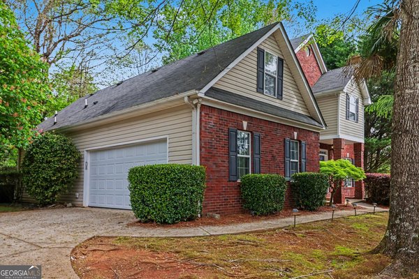 3055 Heatherstone Drive, Cumming