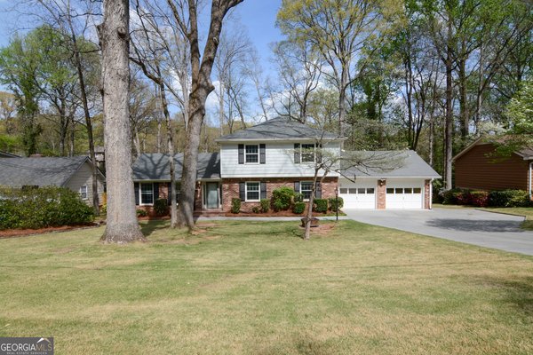 618 Dorsey Circle Lilburn