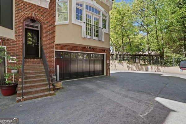 782 Clifton Heights Lane Atlanta