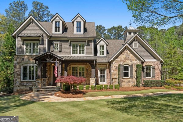 4388 Lochsa Lane Suwanee
