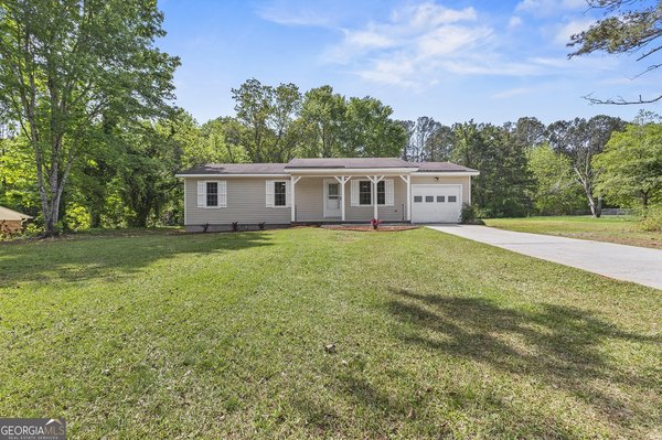 101 Brandywine Drive, Forsyth