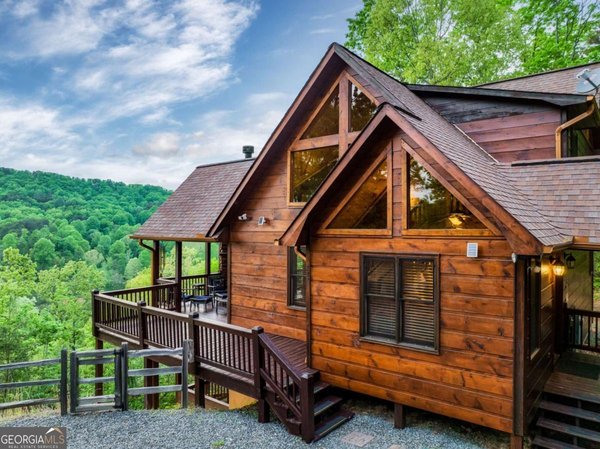 273 Deer Crest Heights, Blue Ridge