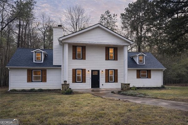 148 Alfred Lane, Newborn