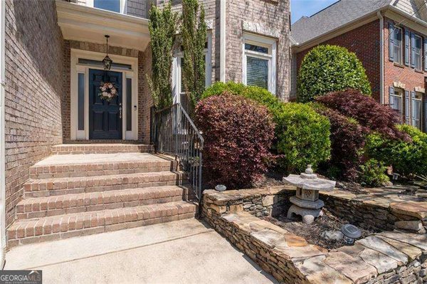 2163 Oakdale Estates Court, Smyrna