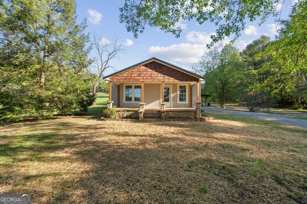 5688 Fairmount Highway, Calhoun