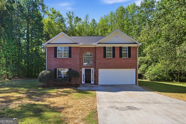 8375 Browns Mill Trace, Lithonia